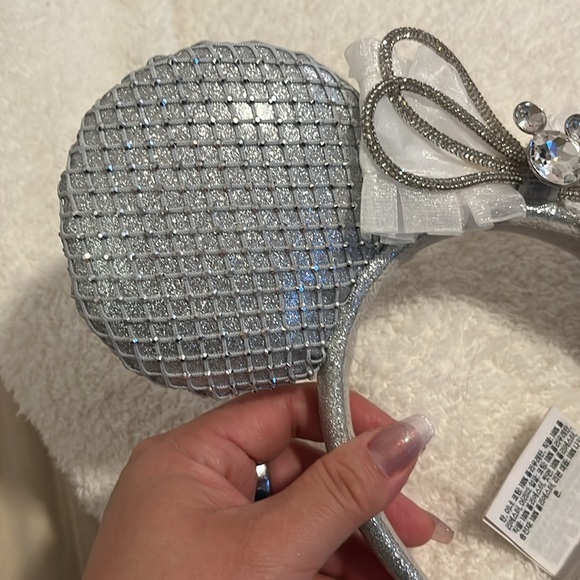 Disney Holiday Dazzling Gem Minnie Ears - Picture 4 of 6